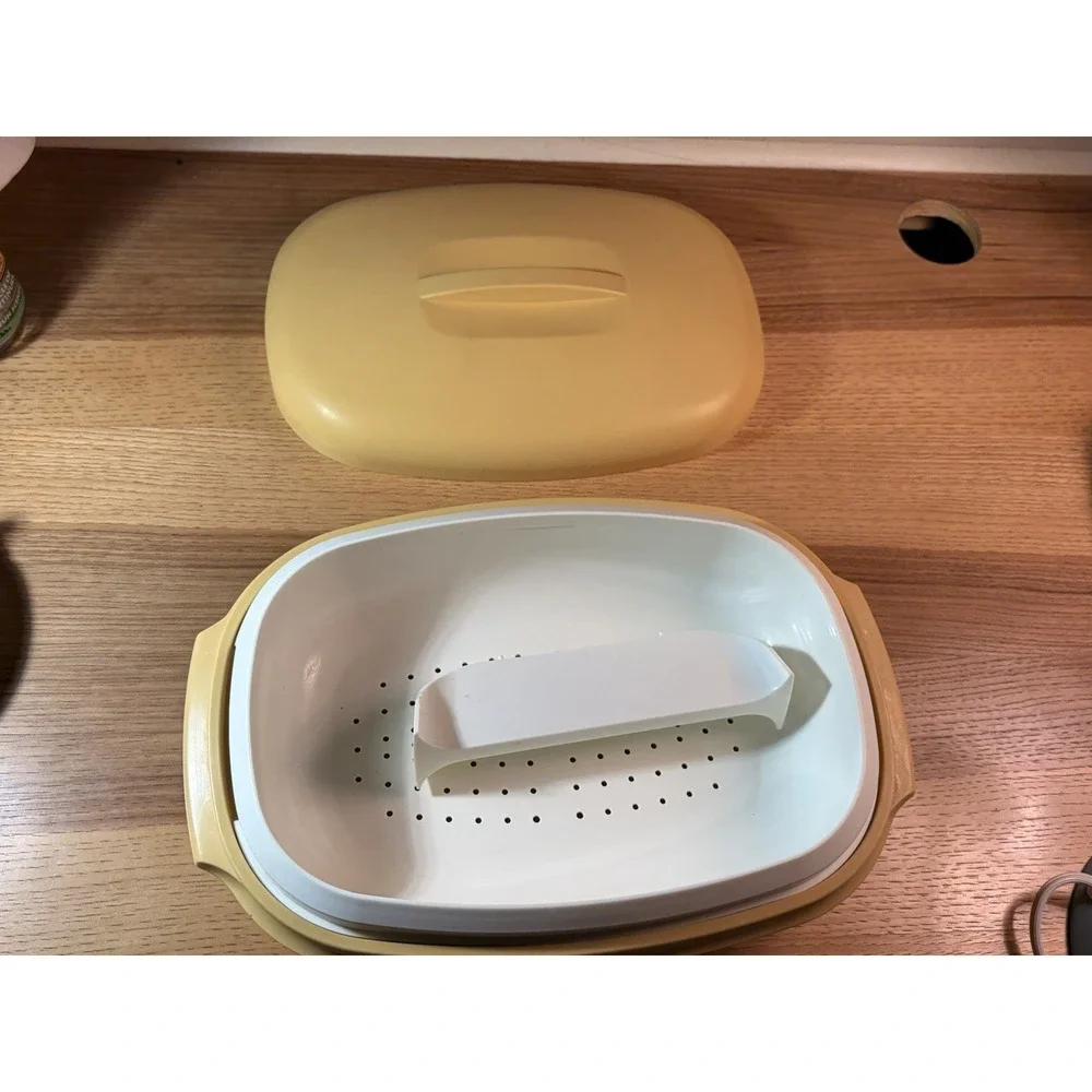 Vintage Tupperware 1273,74,75 Microwave Vegetable Steamer Gold 3 Piece USA